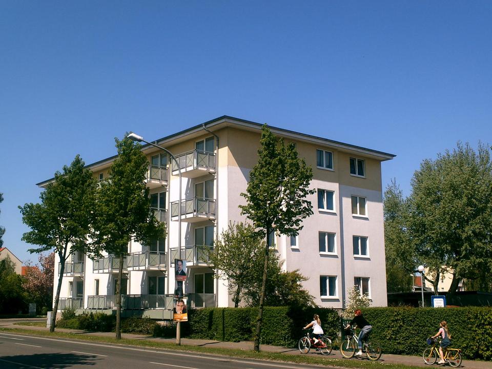 Thumbnail-1 Zimmerwohnung - neu saniert - mit Einbauküche