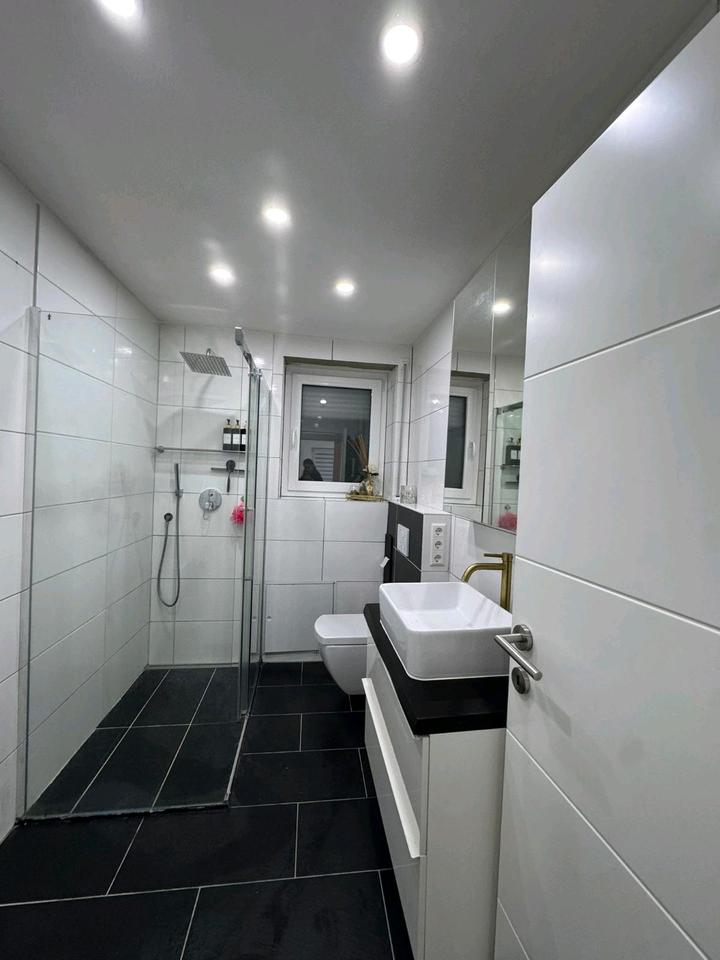 Thumbnail-teilmöbelierte EG-Wohnung im Zweifamilienhaus zum vermieten