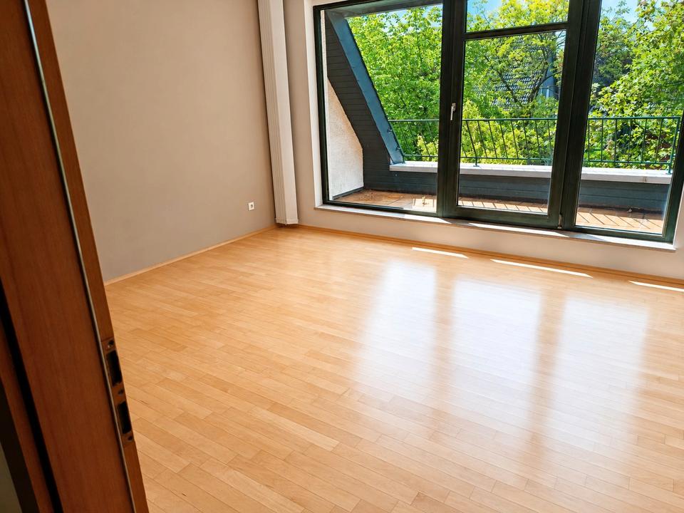 Thumbnail-Attraktive Dachgeschosswohnung
