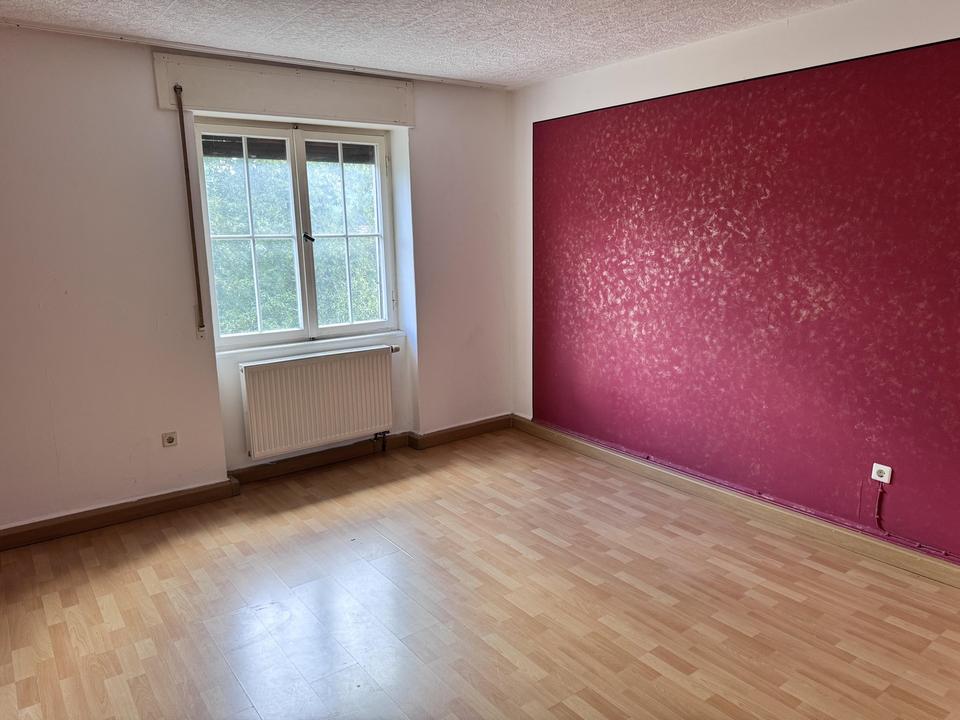 Thumbnail-3-Zimmer-Altbau-Wohnung (ca. 78 m²) mit Gartenanteil in ruhiger, zentraler Stadtlage von Bühl!