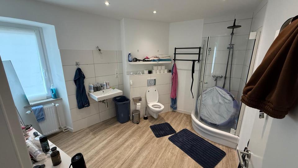 Thumbnail-3-Zimmer Küche Bad-Wohnung im Zentrum von Hillesheim – mit Garten