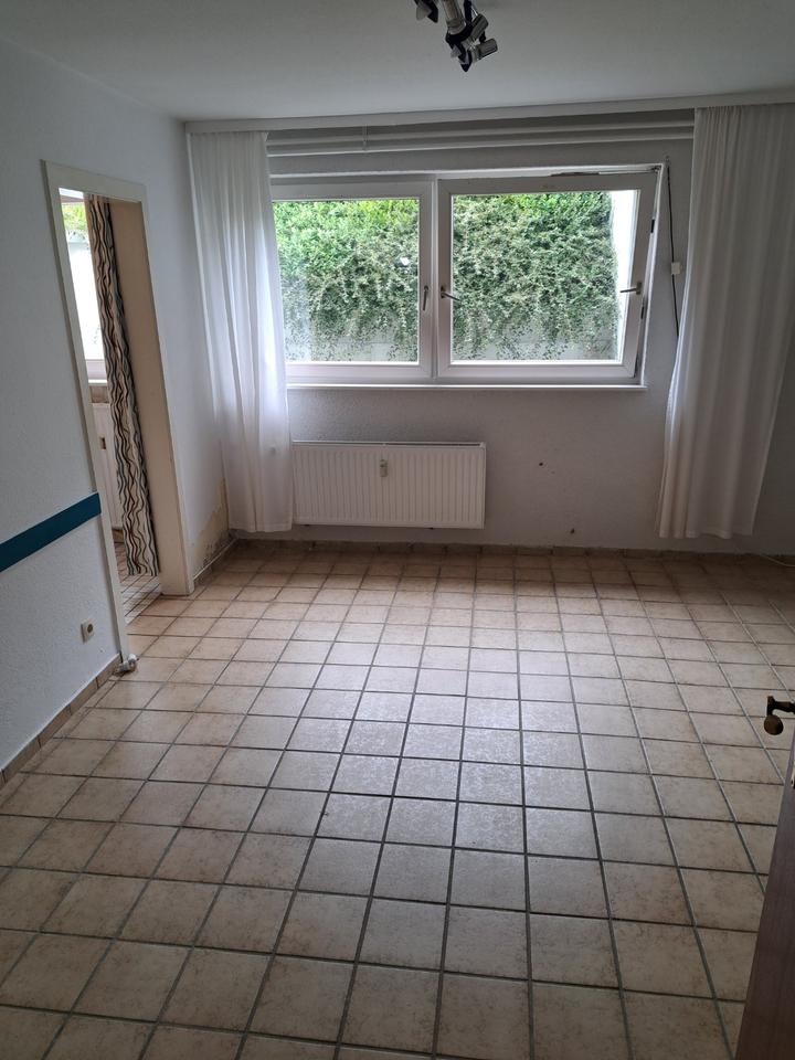 Thumbnail-Strandnahe Souterrain-Wohnung