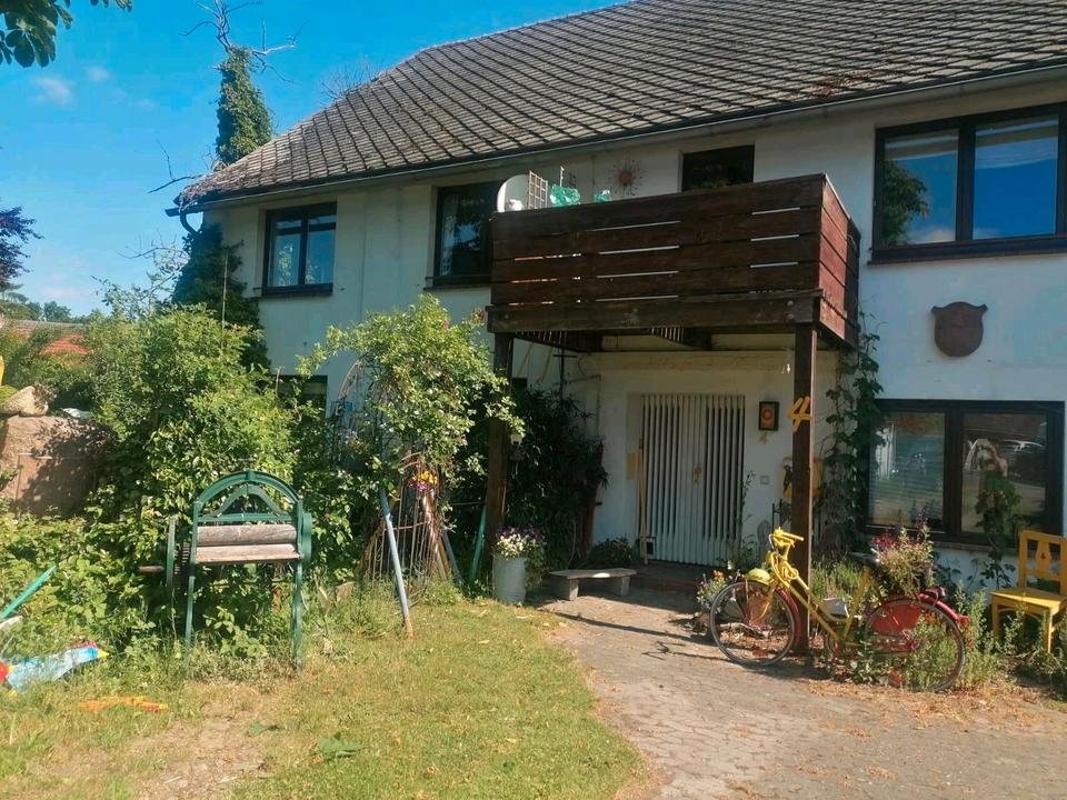 Thumbnail-Haus zu verkaufen: Doppelhaushälfte im Landhausstil (bei Lehre)