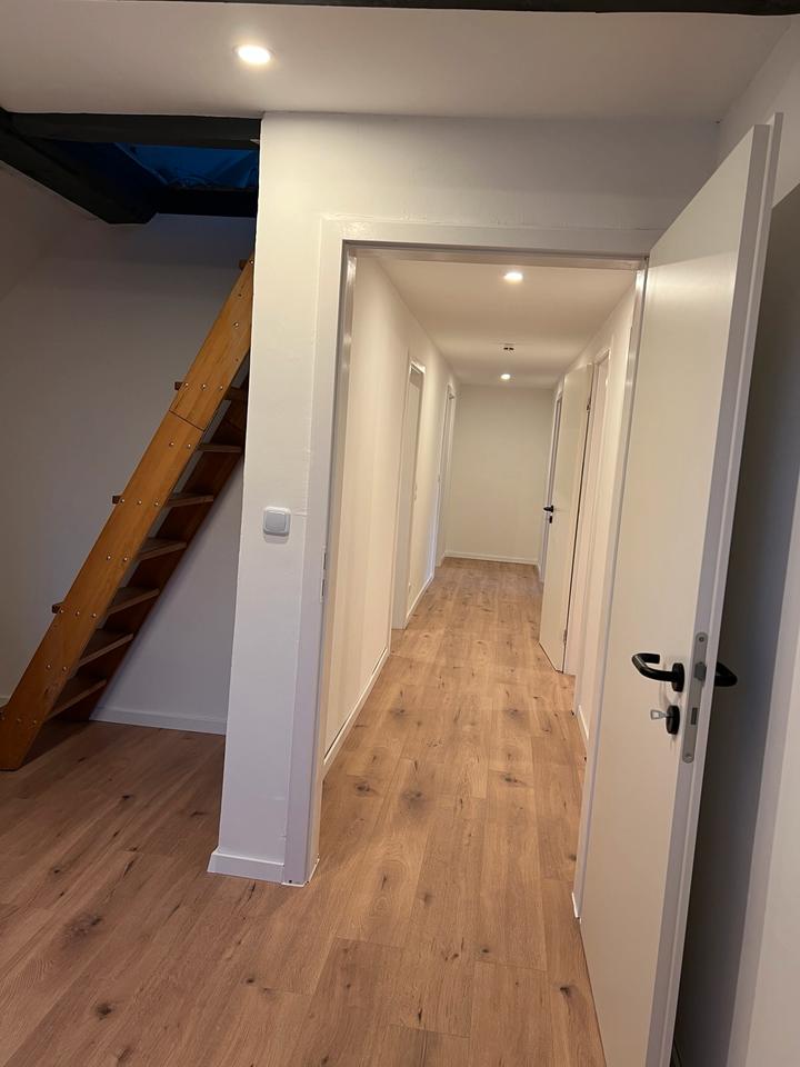 Thumbnail-Erstbezug nach Kernsanierung 2,5 Zimmerwohnung 116qm