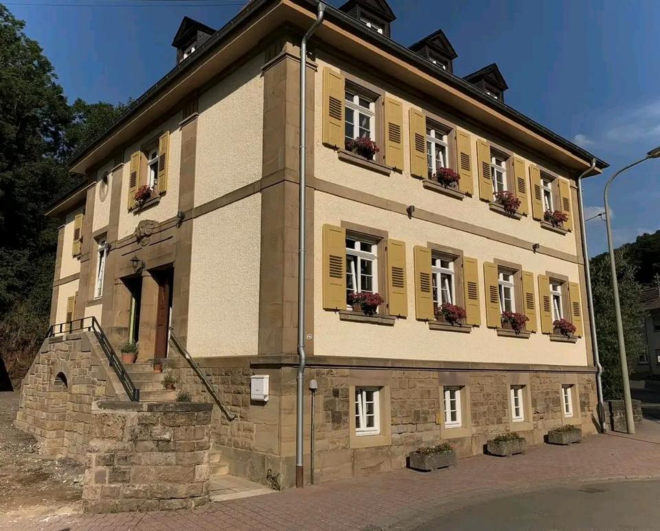 Thumbnail-Attraktive 5-Zimmer-Wohnung mit Terrasse & Garten – kernsaniert