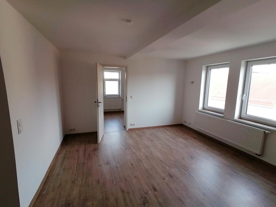 Thumbnail-Helle 2-RW in der Fußgängerzone in Sonneberg ab 01.07.2026 frei