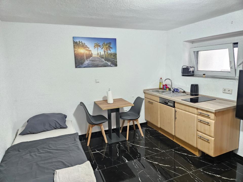 Thumbnail-1-Zimmer-Apartment in Weinsberg Mitte (Neben Hauptbahnhof)