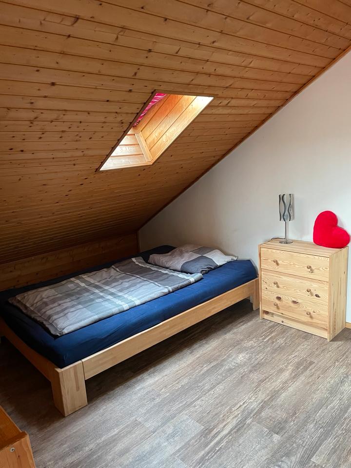Thumbnail-Appartement voll möbiliert Einbauküche mit Geschirr usw.