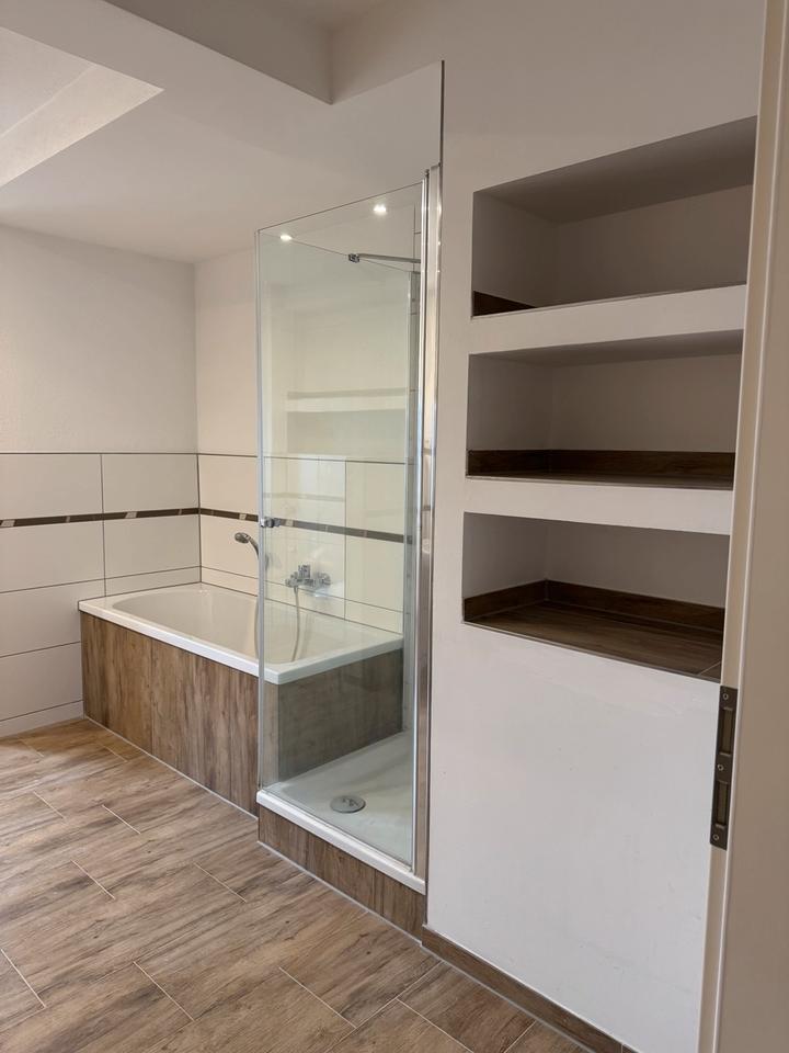 Thumbnail-Neu! Sanierte 2-Raumwohnung mit Küche und Balkon