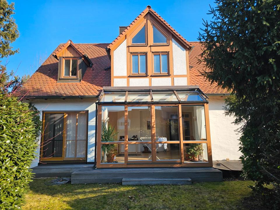 Thumbnail-Freistehendes EFH im Landhausstil, Nürnberg-Ziegelstein