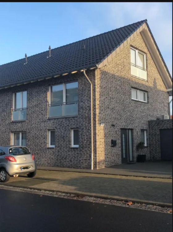 Thumbnail-Moderne Doppelhaushälfte Bj 2016 200m² Jüchen von Privat