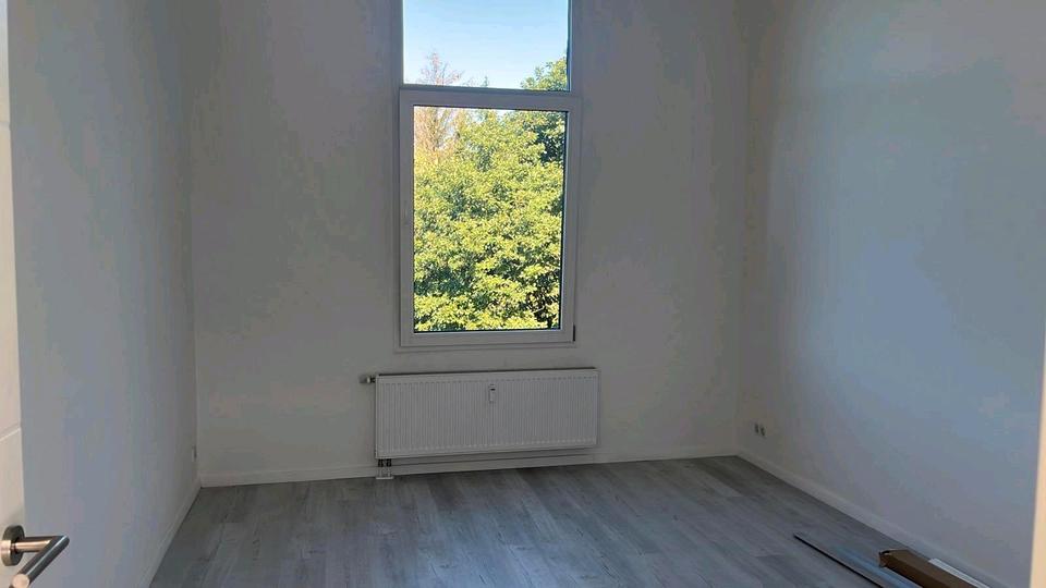 Thumbnail-62 qm Wohnung, 2 Zimmer + Küche