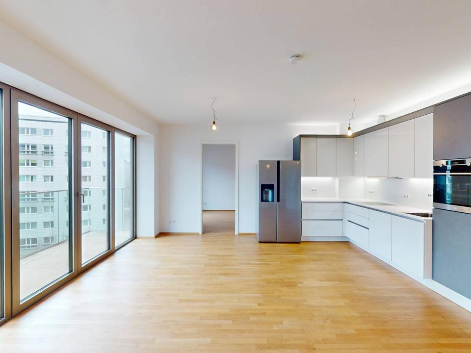 Thumbnail-Viel Platz, mitten in der Hauptstadt: Helle 3-Zimmer-Neubauwohnung mit BALKON, 2 BÄDERN und EBK in Friedrichshain