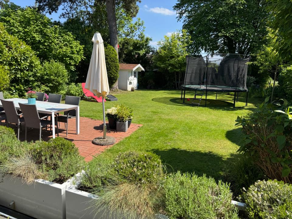Thumbnail-geräumiges Einfamilienhaus zur Miete mit tollem Garten