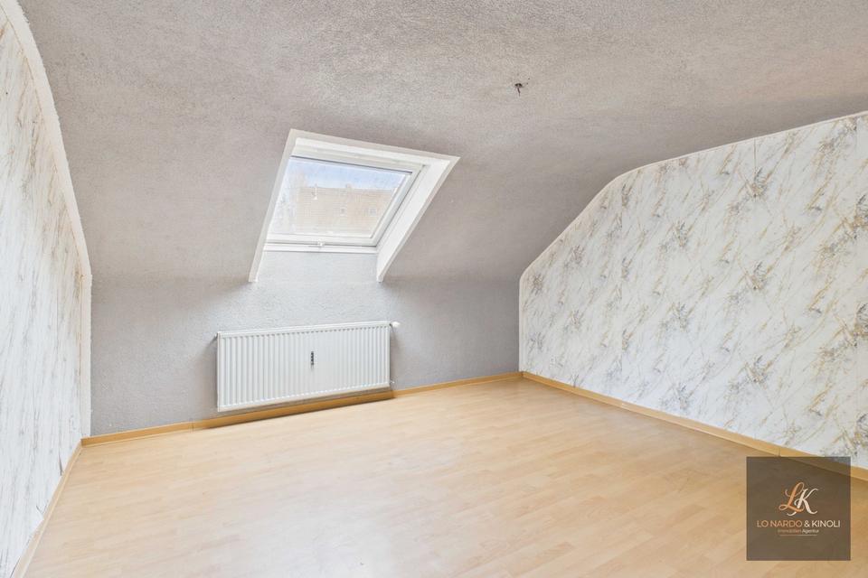 Thumbnail-Dachgeschosswohnung in Geislautern zu Vermieten
