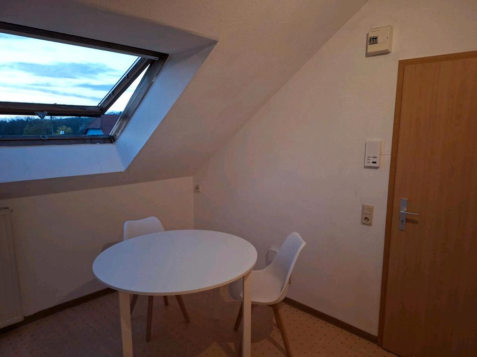 Thumbnail-Möblierte Einzimmerwohnung in Hostenbach zu vermieten