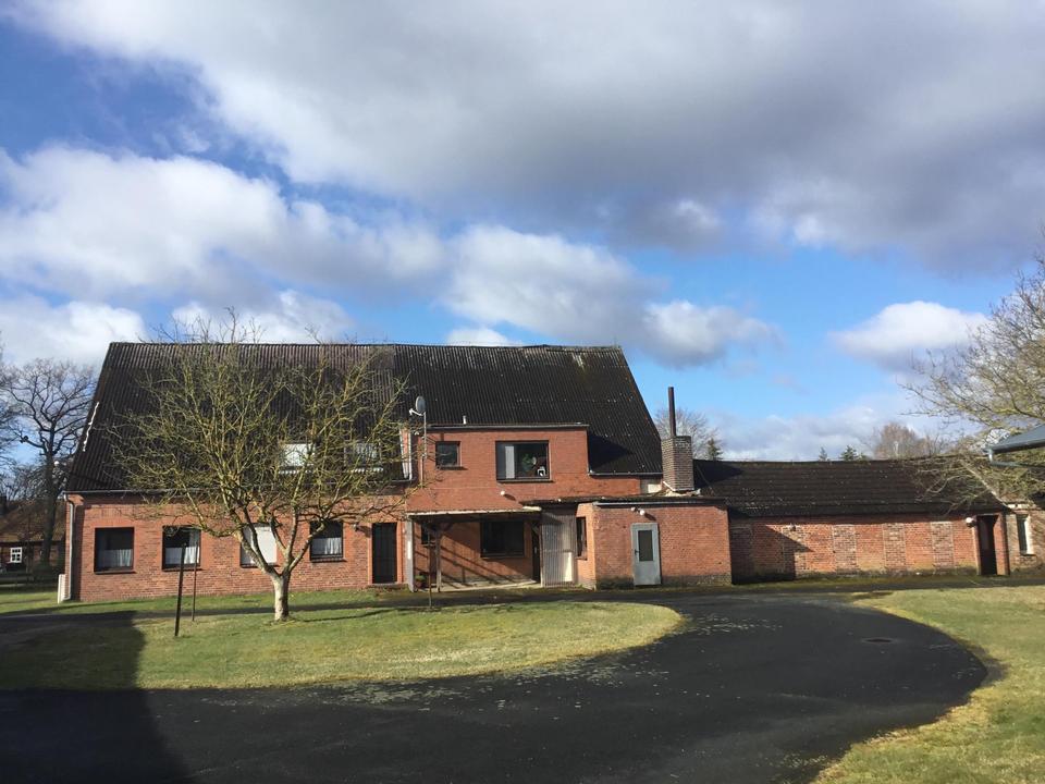 Thumbnail-Resthofstelle mit viel Platz