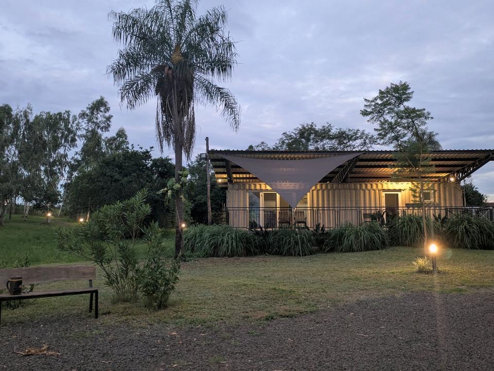 Thumbnail-Paraguay: Stellplätze für Tiny & Mobile Homes Containerhäuser