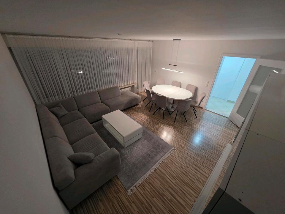 Thumbnail-Modernes Wohnen: 90m² Kernsaniert, Balkon & EBK – Ab sofort frei