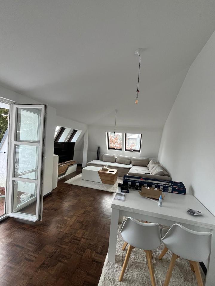 Thumbnail-Dachgeschosswohnung 2,5 Zimmer, Rudower Straße, Berlin