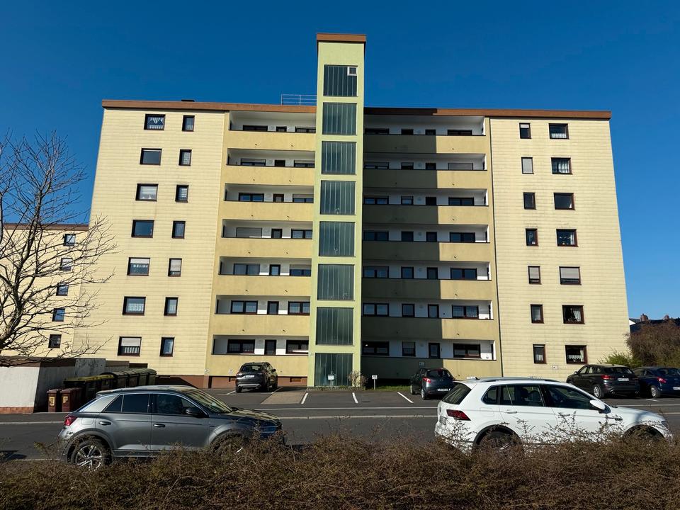 Thumbnail-3 Zimmer Wohnung in Oberredwitz Super Aussicht