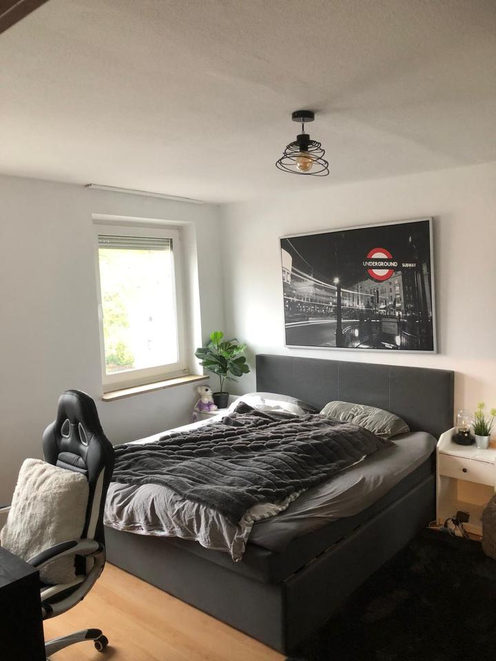 Thumbnail-Ihr neues Zuhause in Cadolzburg: Helle, charmante 2-Zimmer-Wohnung mit Einbauküche & Garage