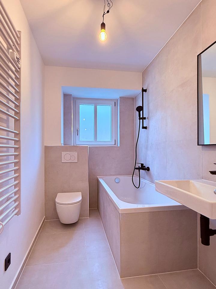 Thumbnail-Frisch kernsaniertes Wohnhighlight – modern, hell & sofort bezugsbereit!