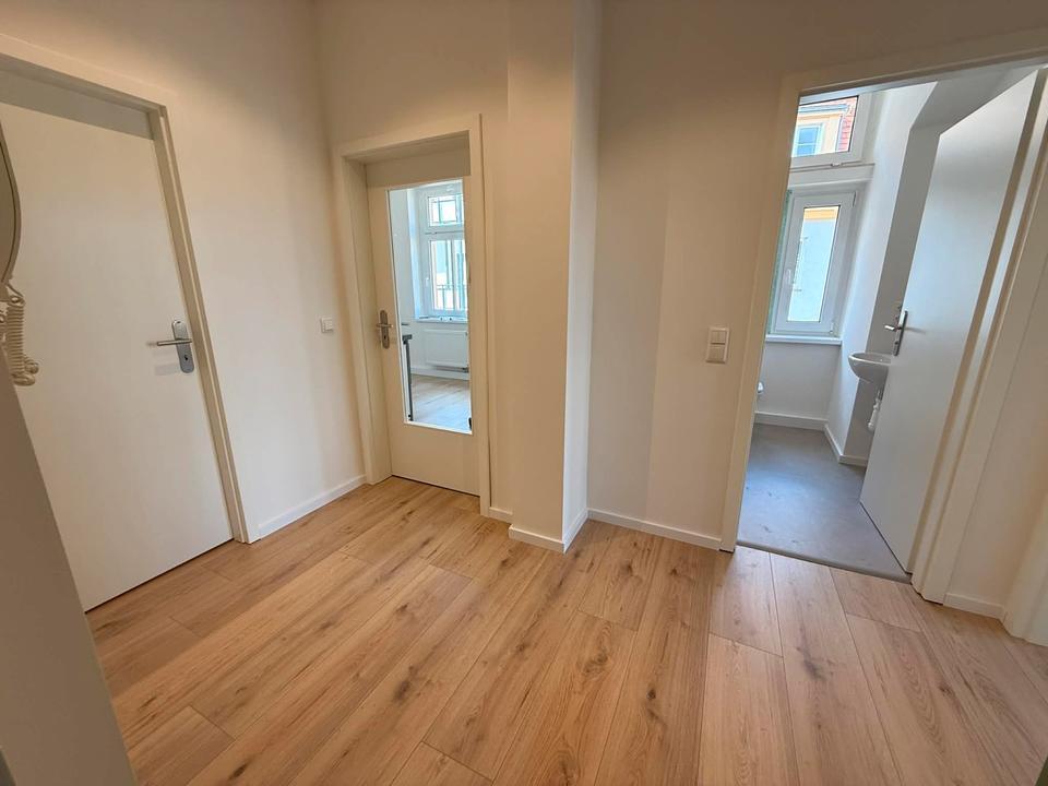 Thumbnail-Altbau-Erstbezug Mietwohnung in Dresden Cotta