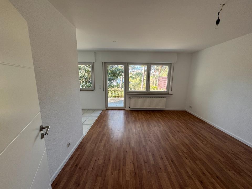 Thumbnail-Zwei-Zimmer-Wohnung mit Gartenanteil im Souterrain – Schwalbenweg 16, Sundern-Langscheid