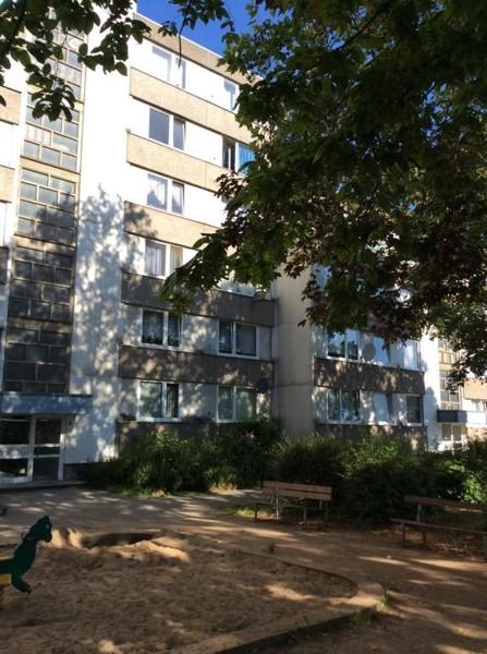 Thumbnail-Hier lässt es sich aushalten: weitläufige 3-Zimmer-Wohnung (WBS erforderlich!)