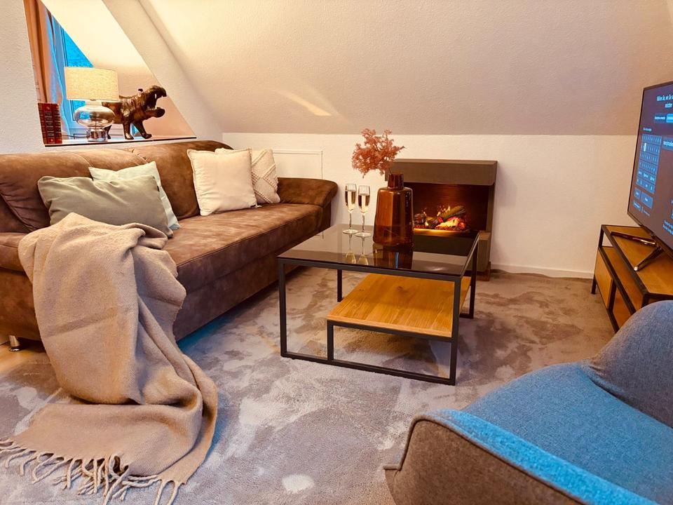 Thumbnail-Möbliertes Apartment Wohnung in Leipzig - Gohlis mit Balkon