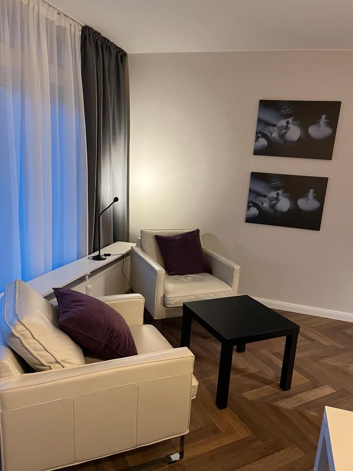 Thumbnail-Möblierte 1,5Zimmerwohnung mit Balkon am Elbe Einkaufszentrum