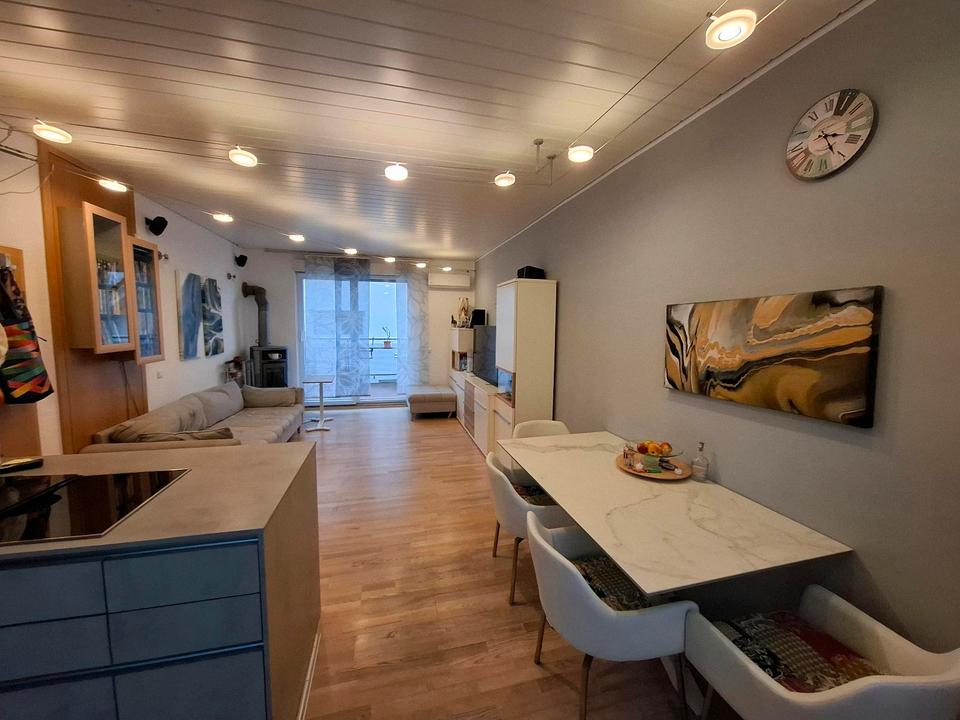 Thumbnail-5-Zimmer Maisonette-Wohnung von privat