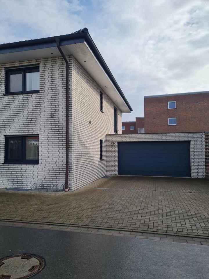 Thumbnail-Zweifamilienhaus 2014 230qm 650qm Grund Erdwärme 698000€