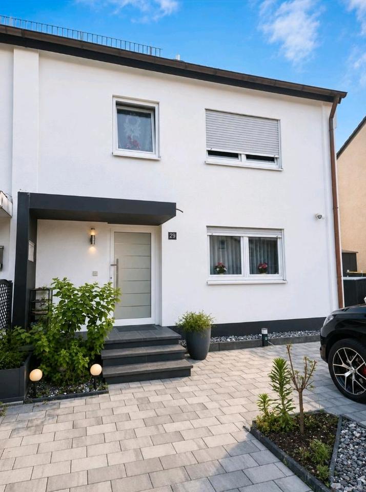 Thumbnail-2-Familien-doppelhaushälfte mit Garten Garage und stellplätzen