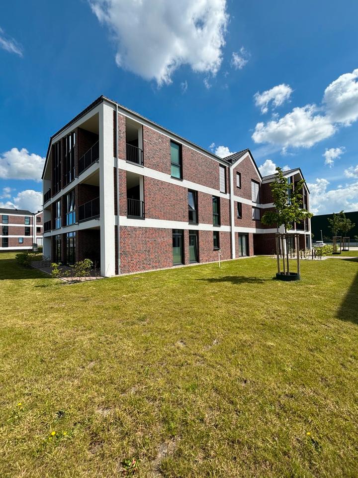 Thumbnail-Sonnige Erdgeschosswohnung am Norder Tor mit großer Terrasse zur Miete!