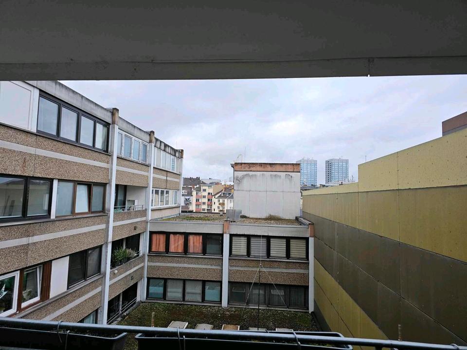 Thumbnail-Vollständig renovierte und möblierte 1,5-Zimmer-Wohnung