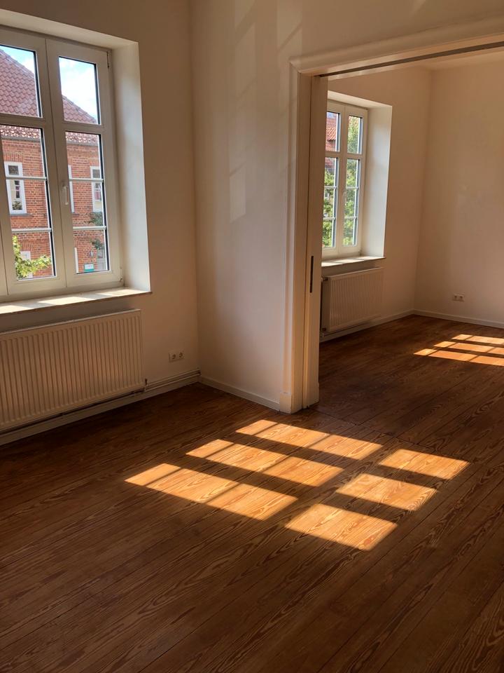 Thumbnail-Vermiete 3-Raum Wohnung mit Einbauküche im Herzen von Ludwigslust