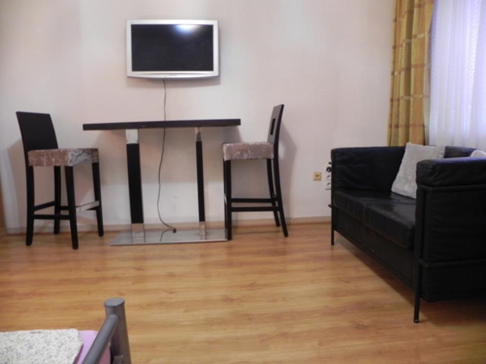 Thumbnail-Möbliertes Apartment Nähe HSD, Derendorf