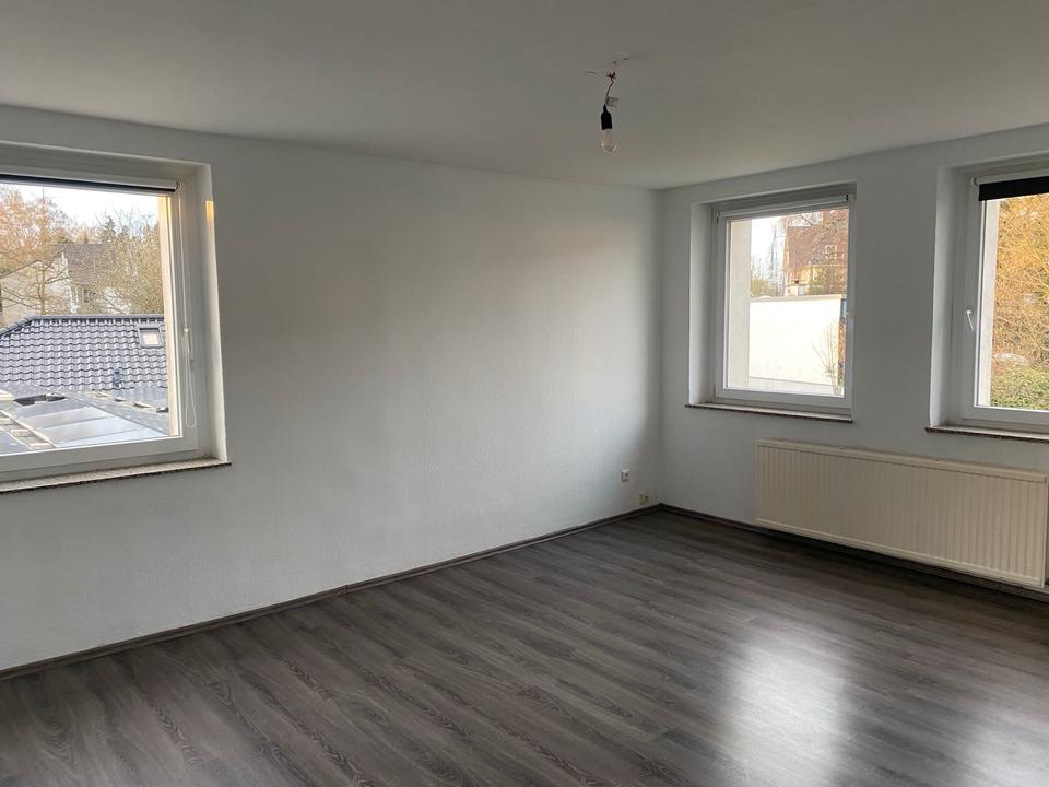 Thumbnail-Helle 1 Zimmerwohnung auf der Sommerstraße in Solingen