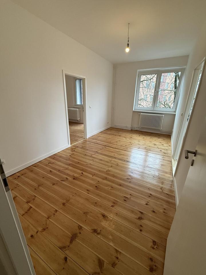 Thumbnail-5-Zimmer Wohnung in Charlottenburg - ab sofort verfügbar