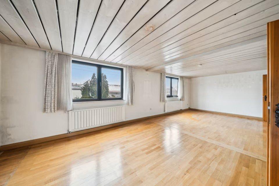 Thumbnail-2-Zimmer-Wohnung OG, EBK, 65 qm, Zentrum