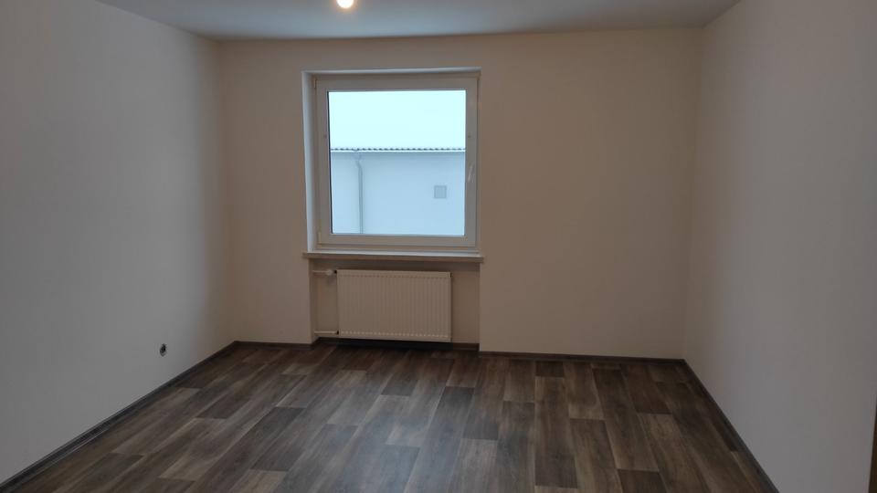 Thumbnail-Renovierte 3-Zimmer Wohnung in 93086 Wörth an der Donau