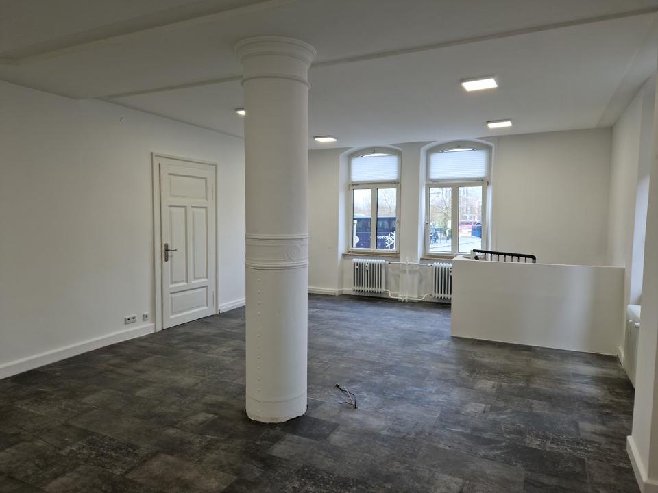 Thumbnail-Bürofläche mit Balkon in der Rothenburger Strasse 106, Nürnberg