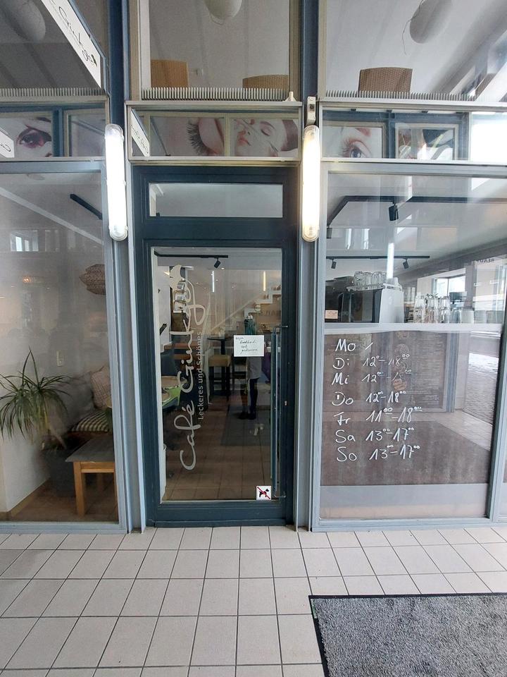 Thumbnail-Gepflegtes Ladenlokal mit Gastro-Inventar in zentral Bückeburg