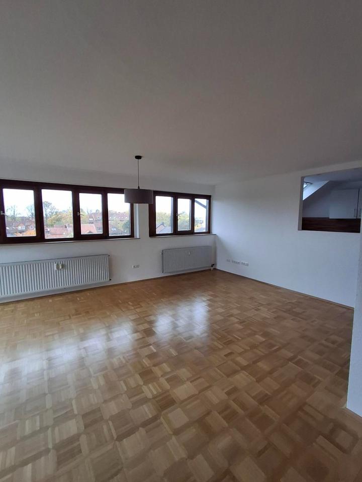 Thumbnail-großzügige 2 Zimmer Wohnung inkl. Einbauküche (oms11)