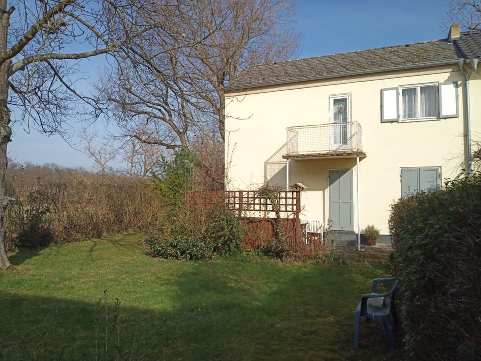 Thumbnail-Sanierungsobjekt oder Neubau - kleines Haus mit großem Garten