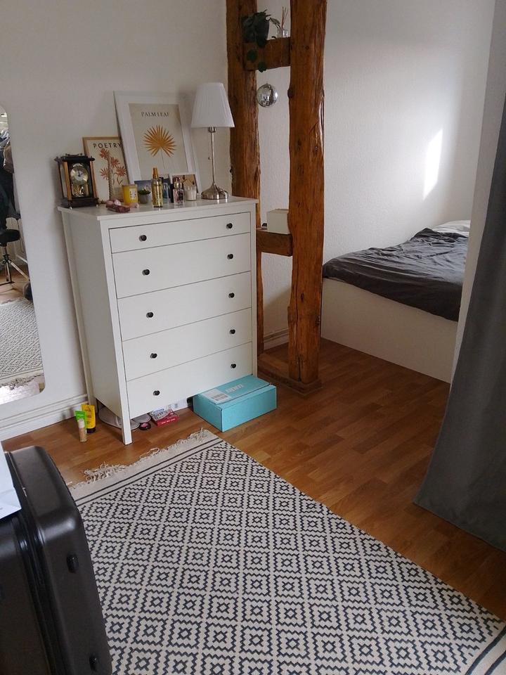 Thumbnail-1- Raum- Whg. saniert mit kleiner EBK in Stralsund