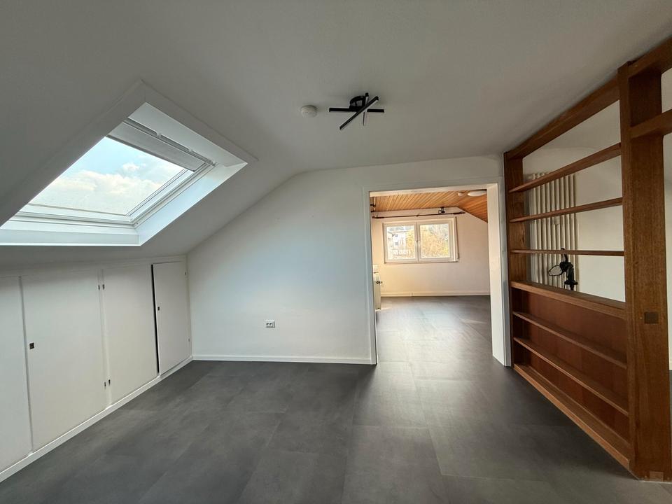 Thumbnail-Gemütliche 2,5-Zimmer DG-Wohnung mit Balkon in Walzbachtal