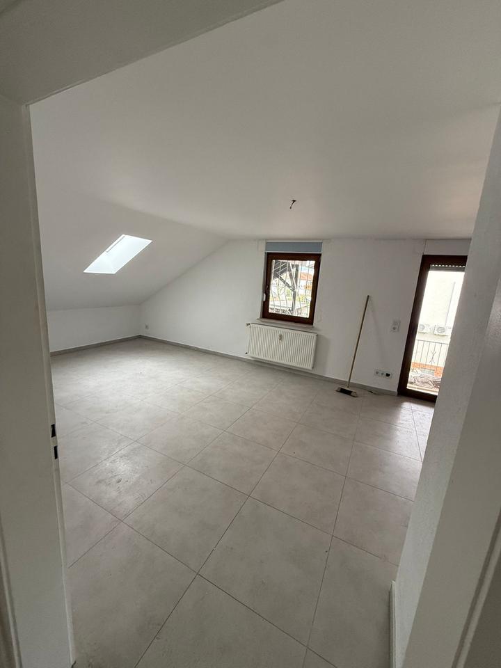 Thumbnail-Dachgeschosswohnung mit großer Terrasse “WARMMIETE“